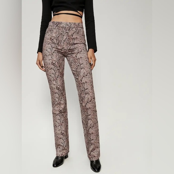 Reformation Denim - Reformation Peyton Snake High Rise Bootcut Jeans size 25